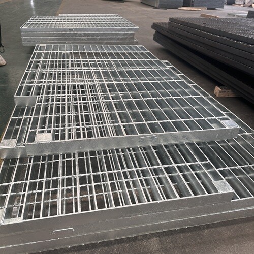 鋼格柵板承載能力測(cè)試報(bào)告出爐，數(shù)據(jù)說(shuō)話(huà)！