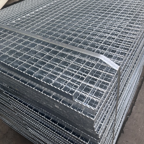 鋼格柵板安裝松動怎么辦？解決方案來了